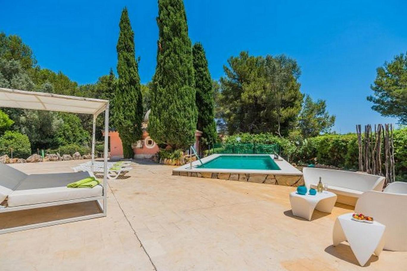 Villa With Private Mountain Ideal Runners Trailers Near Beach Approx 5 Min Walking Beach,Property Belong Puerto Pollensa Villas And Apartments Экстерьер фото